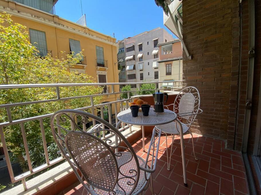 Piso En El Centro De Granada. Parking Opcional Apartment Exterior photo
