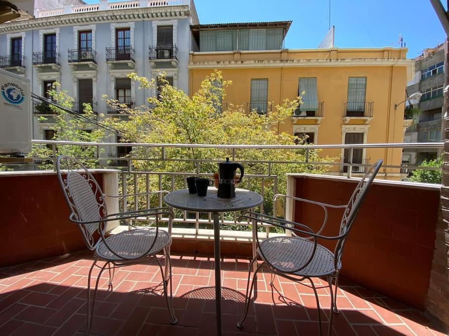 Piso En El Centro De Granada. Parking Opcional Apartment Exterior photo